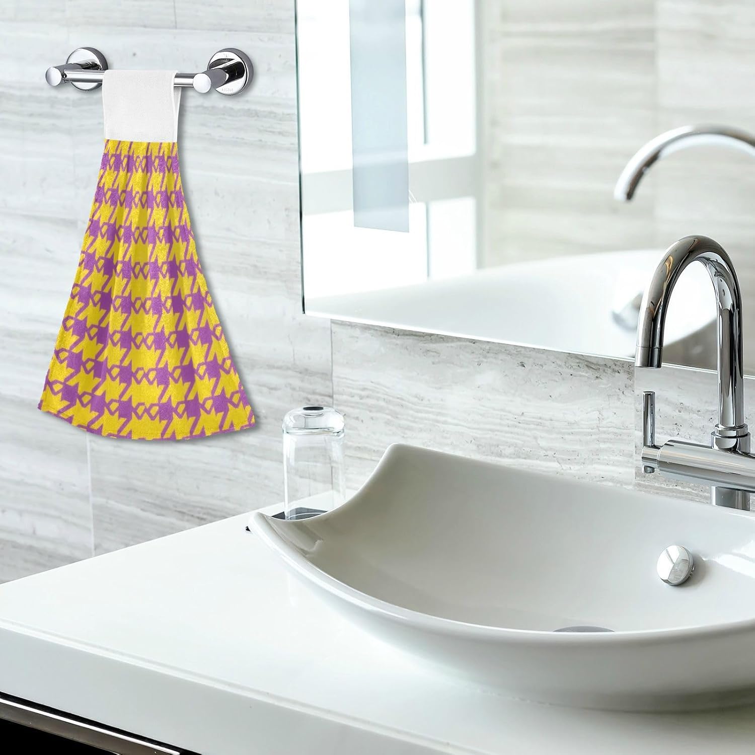 SyXIOP Houndstooth Pattern Bath Towels Set of 2 with Hook Loop