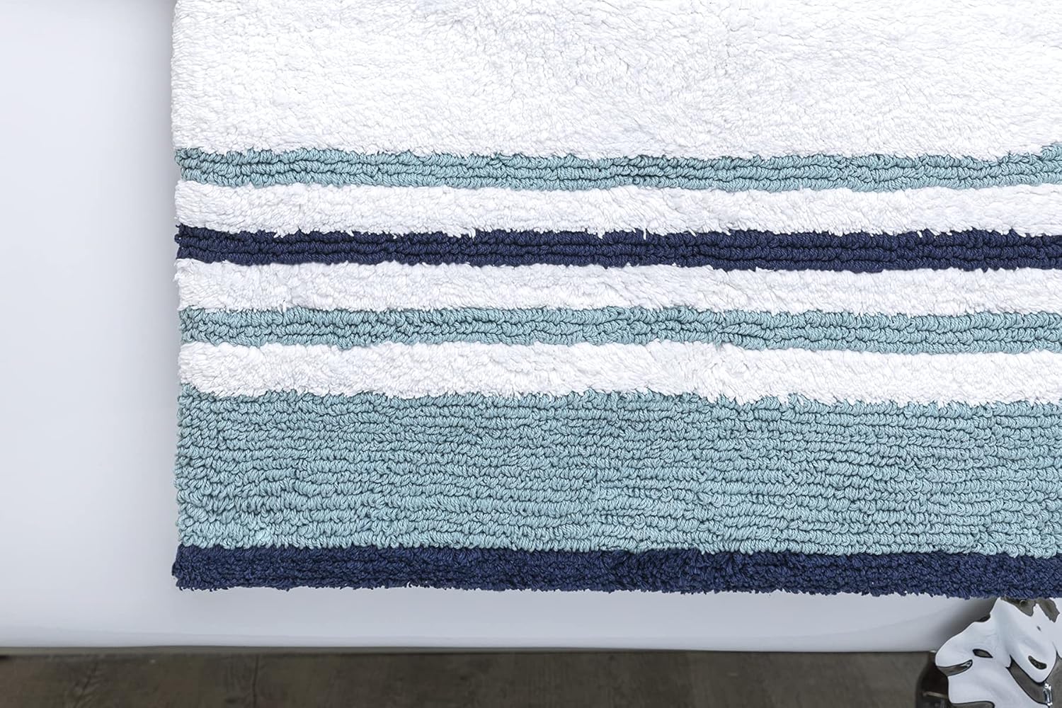 Elegant Waves Blue Stripe 6 Piece bath towel set