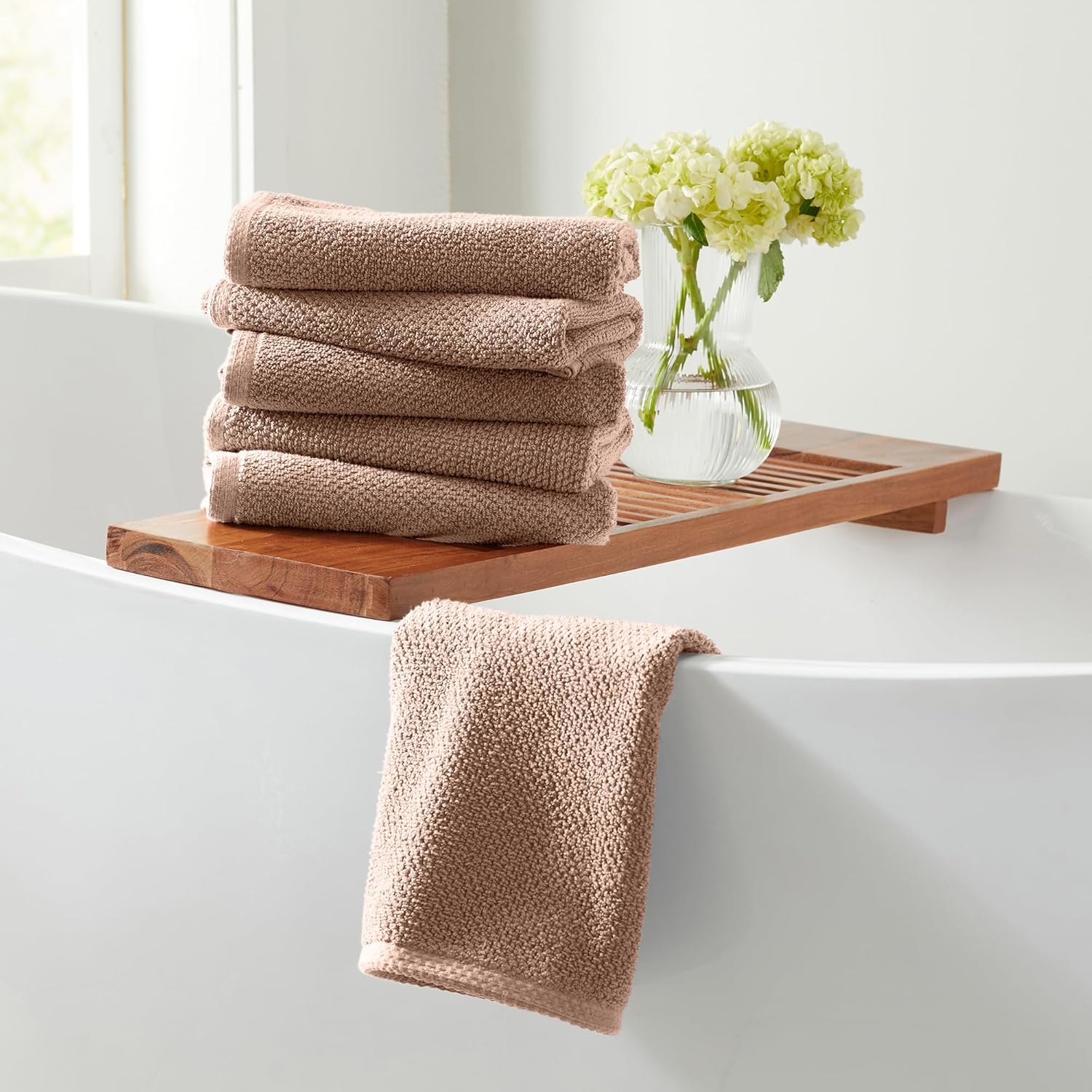 Great Bay Home Pink Bath Towels - Ultra-Soft 100 Featherpun Cotton Set