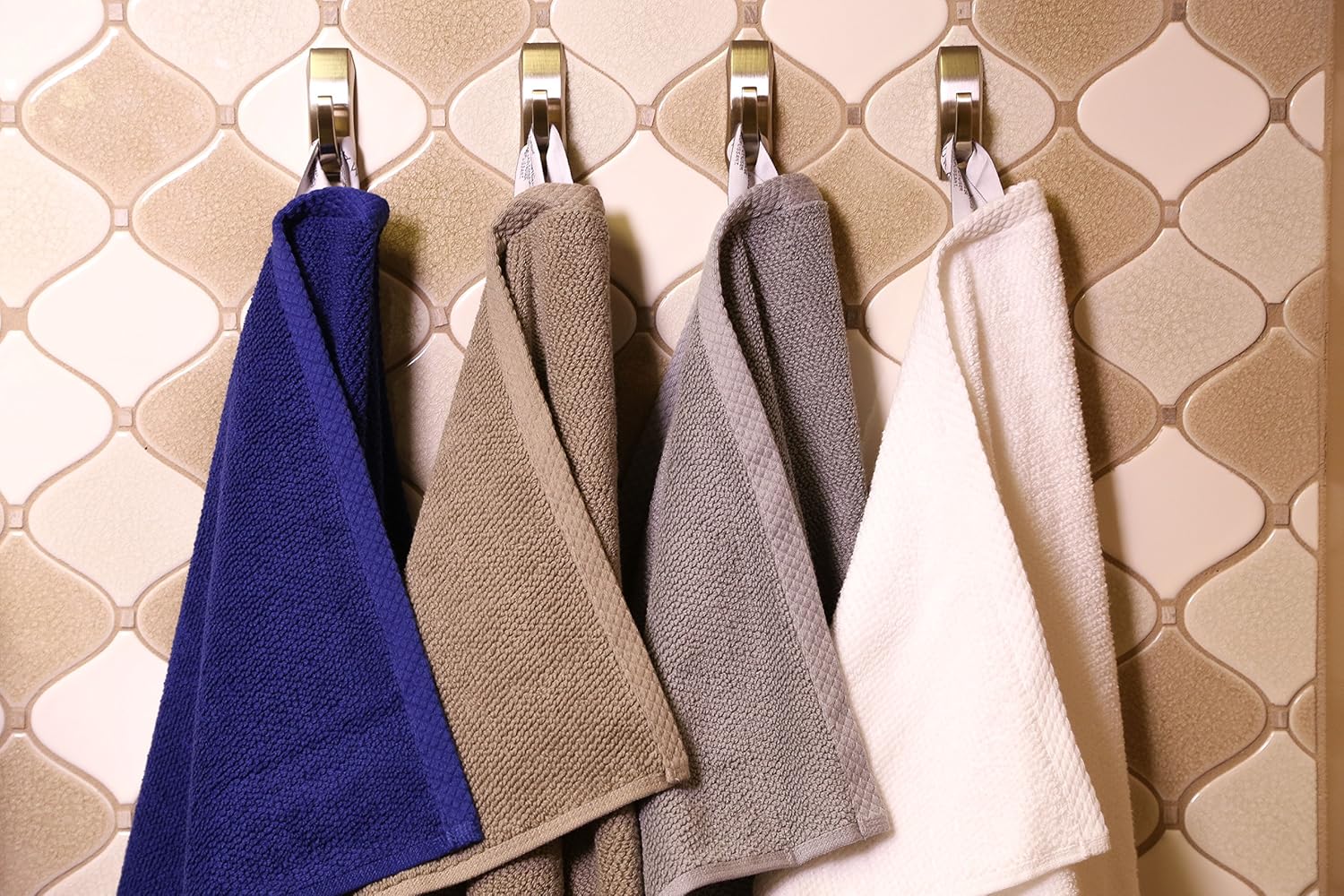 MAURA Premium Bath Sheets - Soft Absorbent